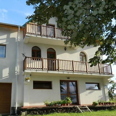 Belegania Villa Oarja Exterior foto